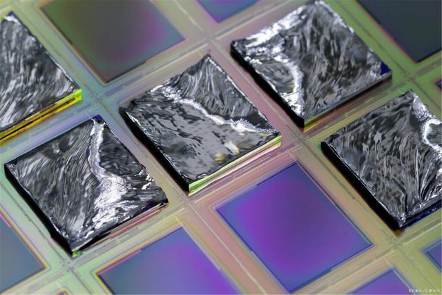 电子元器件行业分析：可穿戴、AIOT驱动下一个黄金十年
