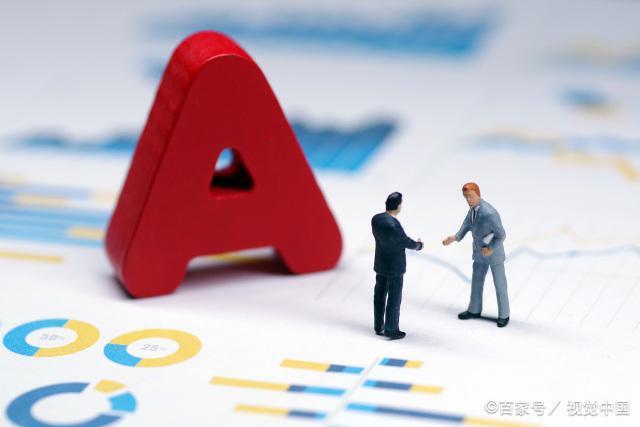 半导体产业高景气，芯片巨头宣布扩产，业绩高增长前十强名单出炉
