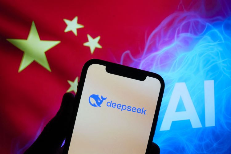 智谱与DeepSeek出手，计划自研AI芯片