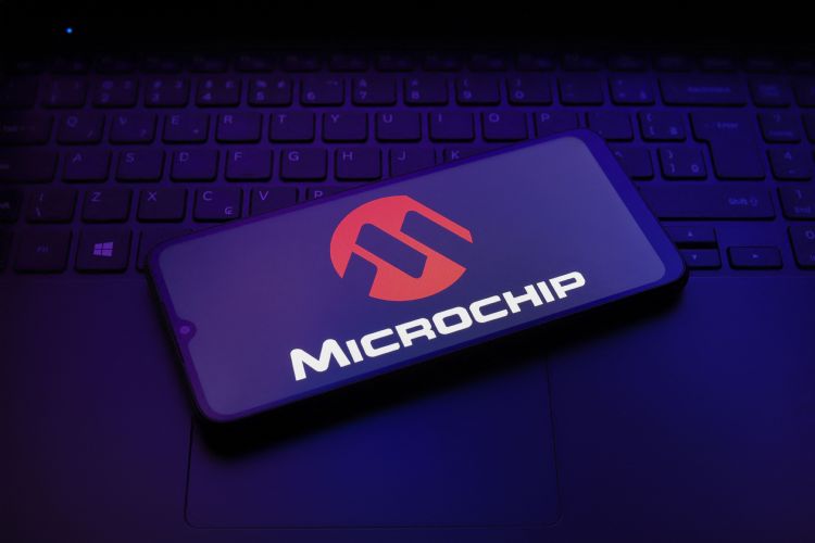 Microchip终端市场全面复苏，库存修正完成