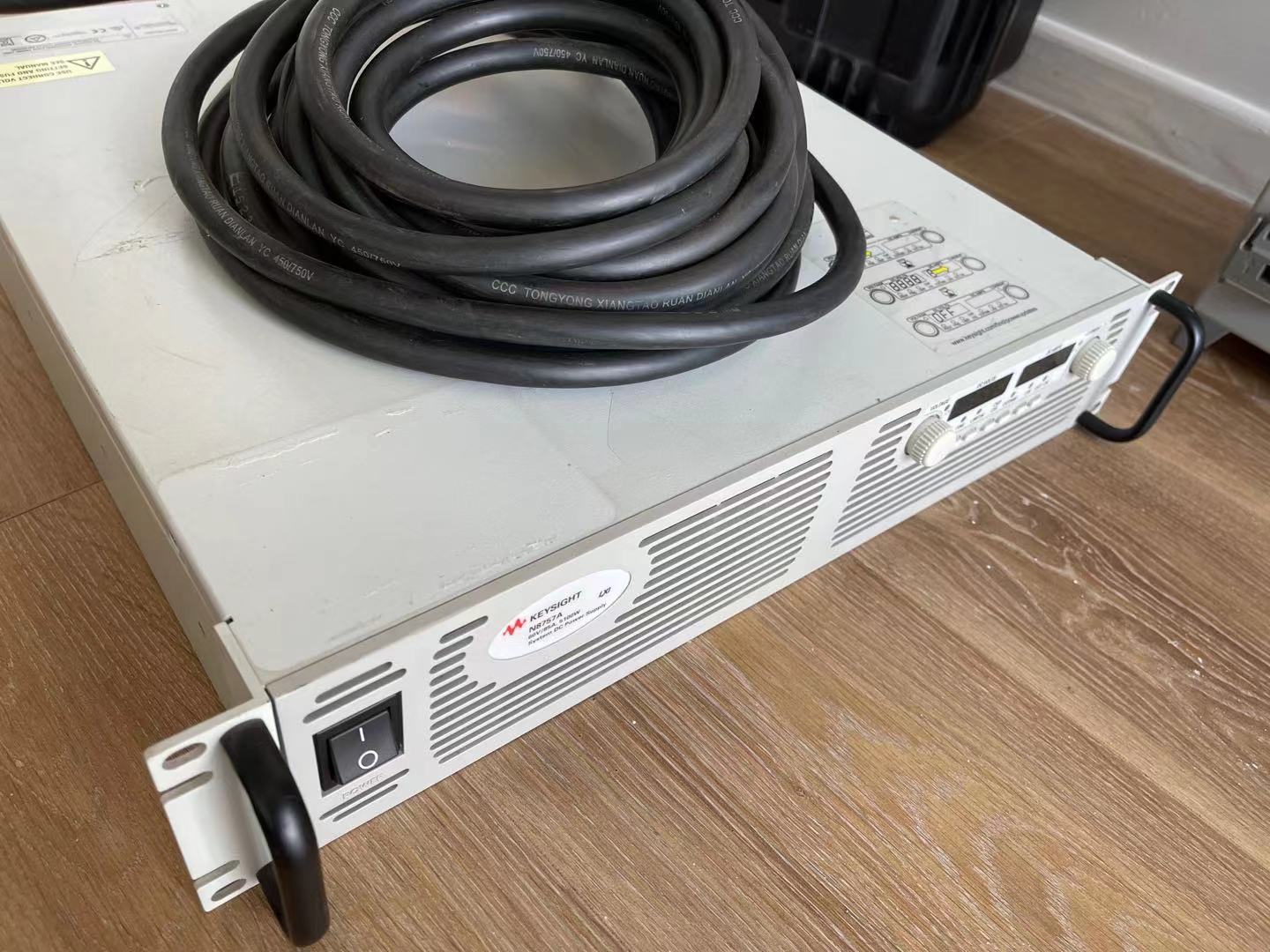 Agilent安捷伦N5746A直流电源40V，19A，760W
