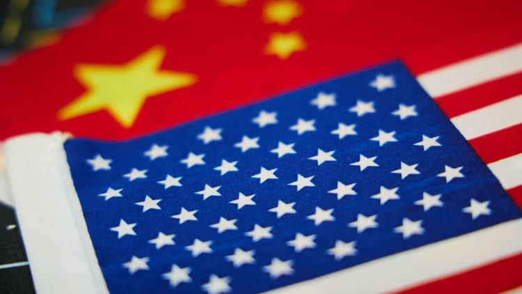 美中贸易战新动态：EDA与稀土互换试探底线