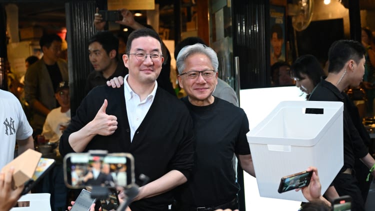 乐金电子瞄准英伟达，2027年量产AI服务器机架
