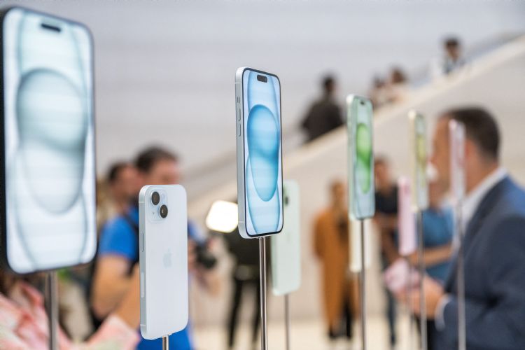 iPhone 15处处可见韩厂身影 销量表现左右SDC、LGD业绩