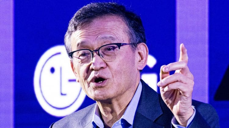 陈立武：二次流片失败，直接解雇