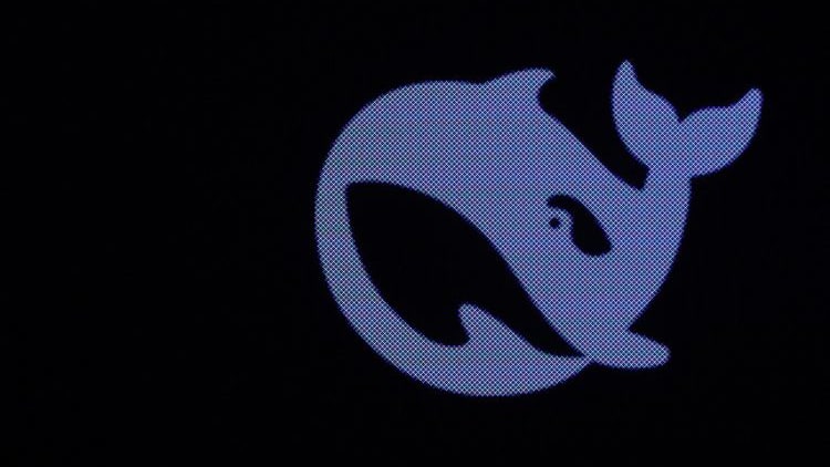 DeepSeek V4，适配华为芯片
