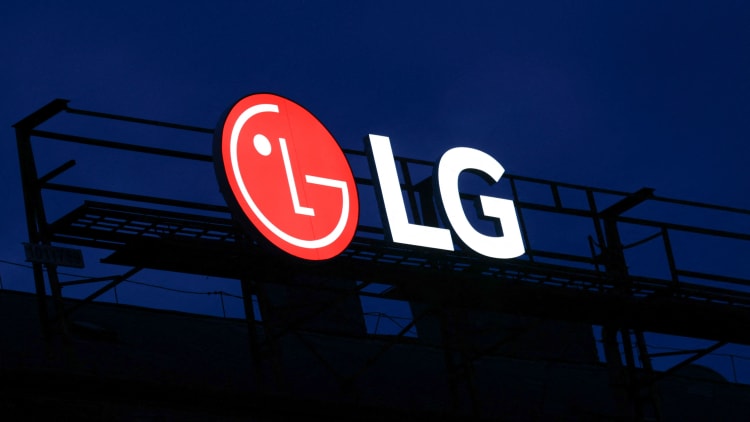 LGD展示千赫兹刷新率OLED面板，发力电竞市场