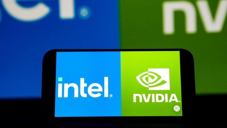 英特尔Serpent Lake CPU + 英伟达RTX同封装芯片曝光