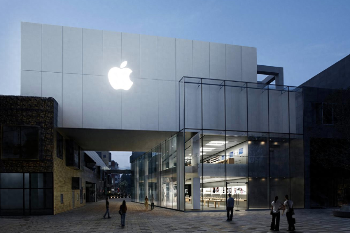 “破发”！iPhone15系列持续遇冷，立讯精密该如何应对？