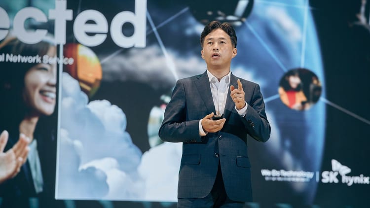 SK海力士与三星加速引入外部生成式AI