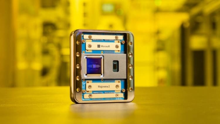 微软发布新款量子芯片，计划2029年推出商用系统