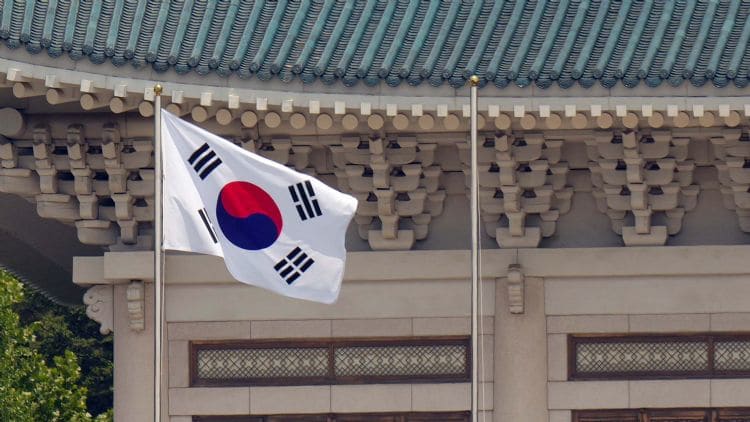 韩国放宽EUV设备引进限制，审批时间大幅缩短