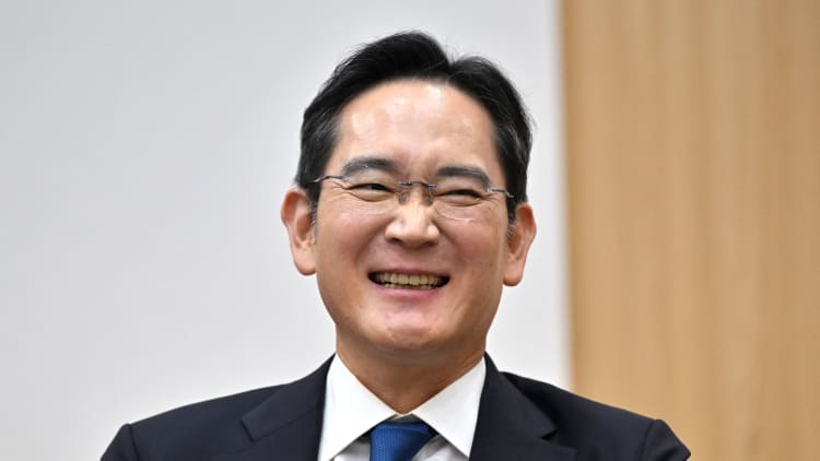 三星会长李在镕拟访意大利，有望深化芯片合作
