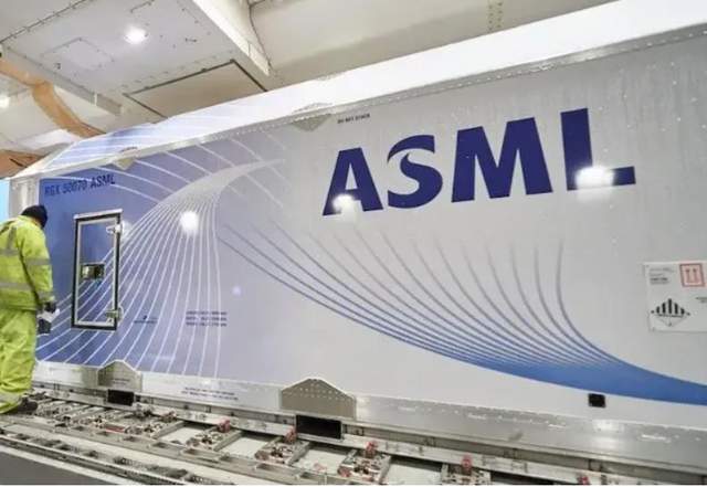 ASML惊不惊喜？俄罗斯37万搞出DUV光刻机，明年搞定7nm