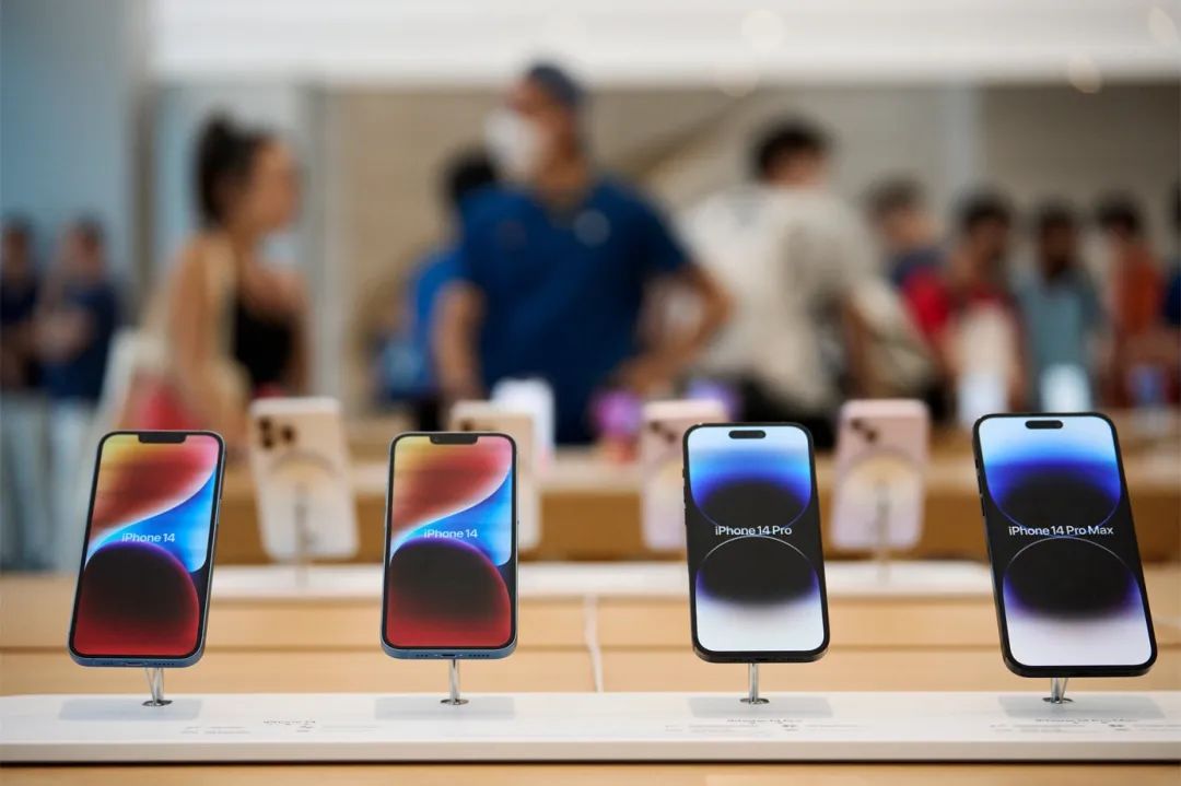 史上最大电池的iPhone，要来了？