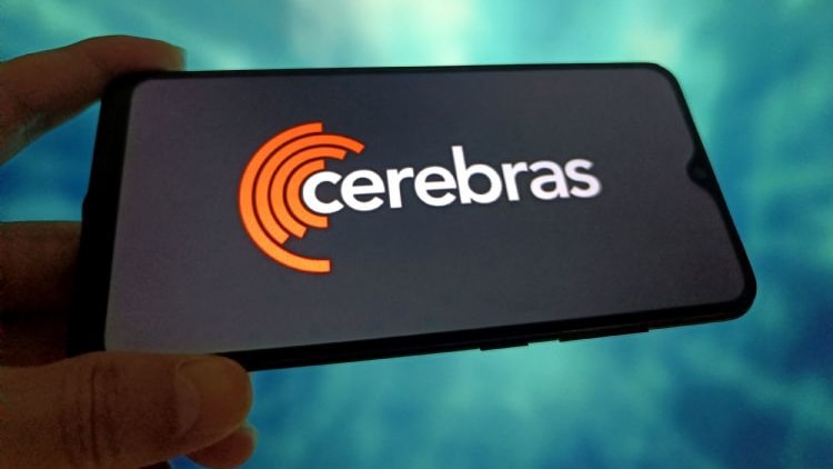 Cerebras首季营收近翻倍，数据中心空间成瓶颈