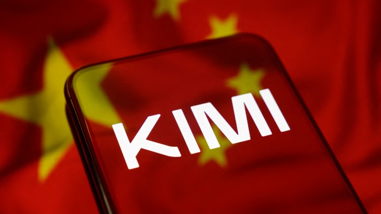 中国开源AI实力出圈，美国政府又琢磨限制了