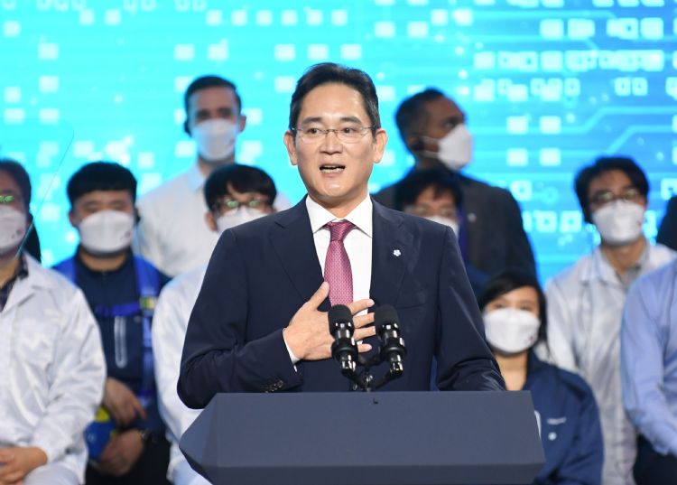 芯片法护栏条款公布之际 三星李在熔访中受瞩
