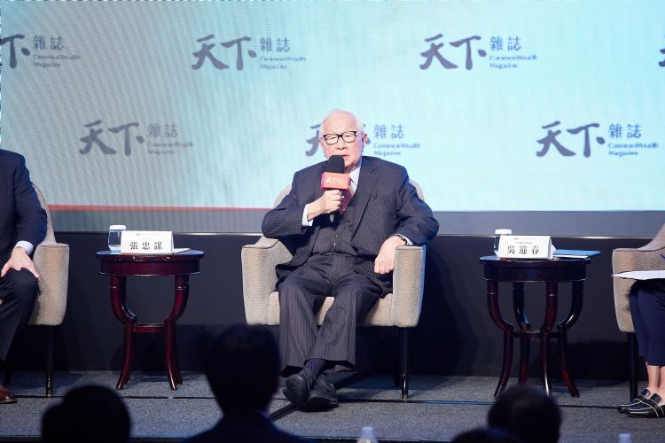 英特尔重返晶圆代工 张忠谋：台积已与400个伙伴共舞