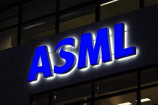 突发！ASML获得许可对中国出口先进光刻机，终明白中国市场的重要