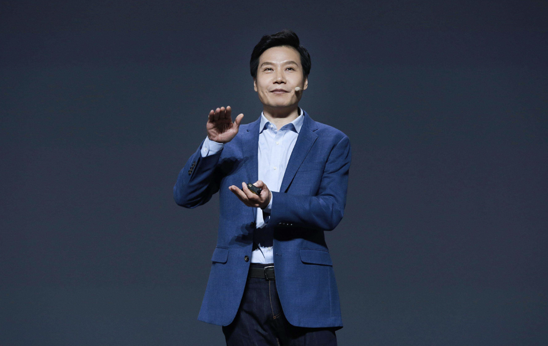 拥抱大模型，小米继续“裂变”！小米汽车能按时落地吗？