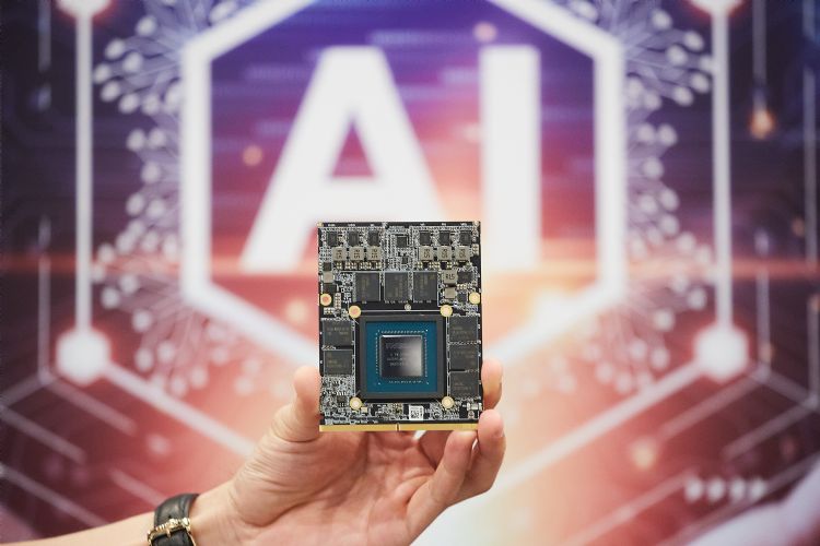 AI热 NVIDIA 急预订先进封装 台积万片CoWoS产能备战
