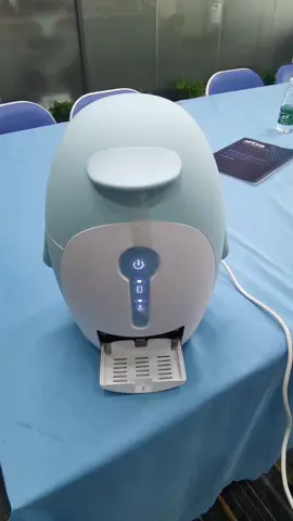 客户产品自动毛巾机，热卖中…智能家居 人工智能 语音模块 智能机器人 科技改变生活