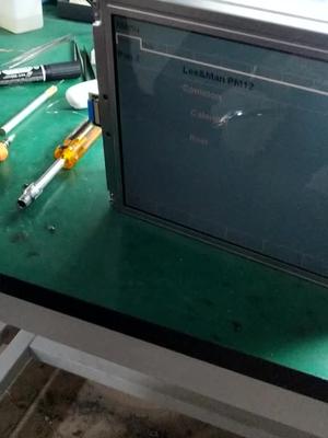 abb触摸屏通电无显示，上电后黑屏，试用手四处点，发现有类似于按键声，关电后无，由此断定主板好，屏供电异常或坏
