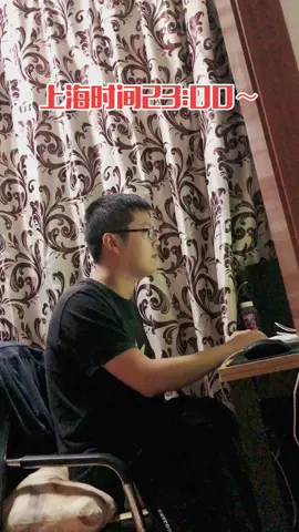 芯片副业 沪漂五年，白天上班8h，一个月30k，晚上几个师兄弟副业私活，也有几十k，做芯片技术不香么～