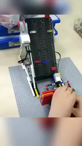 机械版乐高赛车游戏 乐高 赛车游戏