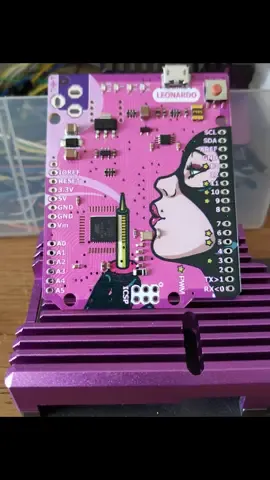 大家见过五彩斑斓的PCB板吗？ arduino pcb设计 电子技术