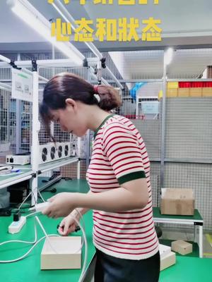 跟公司干了8年的销售小姐姐聊了一下，没想到她这么说科技职场搞笑 搞笑