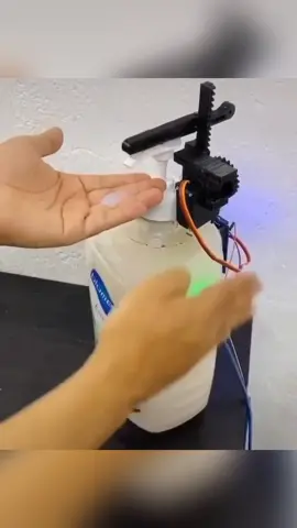 零接触洗手液，你们还有什么好办法？电子技术 抗击疫情 云上大课堂